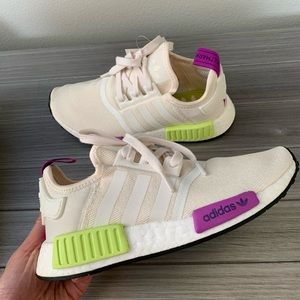Adidas NMD R1 - size 5.5